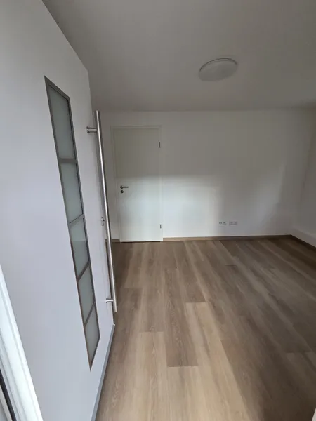 Ruhige Wohnung in Marzahn-Hellersdorf — photo 1